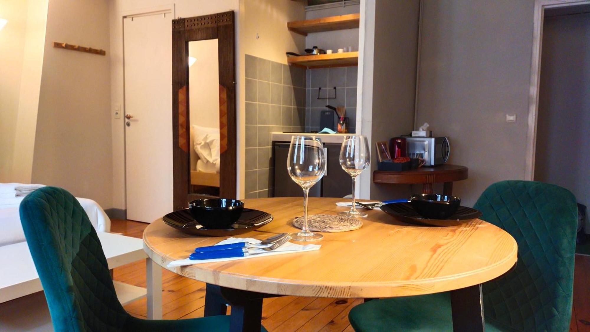Apartment Dames De Montmartre